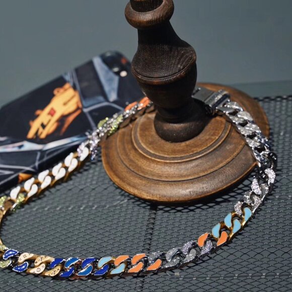 Louis Vuitton colorful necklace - Picture 1 of 7